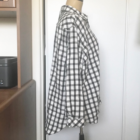 🔥2 x $25🔥Ava & Viv plus size black plaid button - Picture 3 of 6